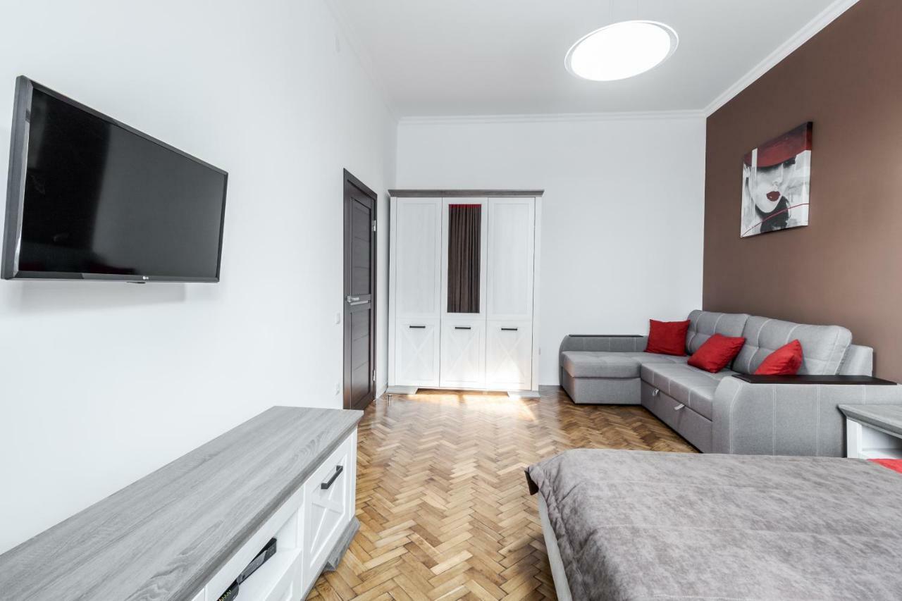 Inshiapartments On Liberty Avenue 2 Lviv Exteriör bild