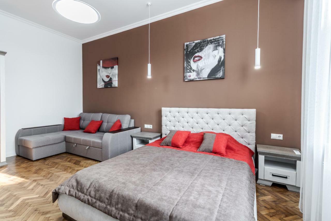 Inshiapartments On Liberty Avenue 2 Lviv Exteriör bild